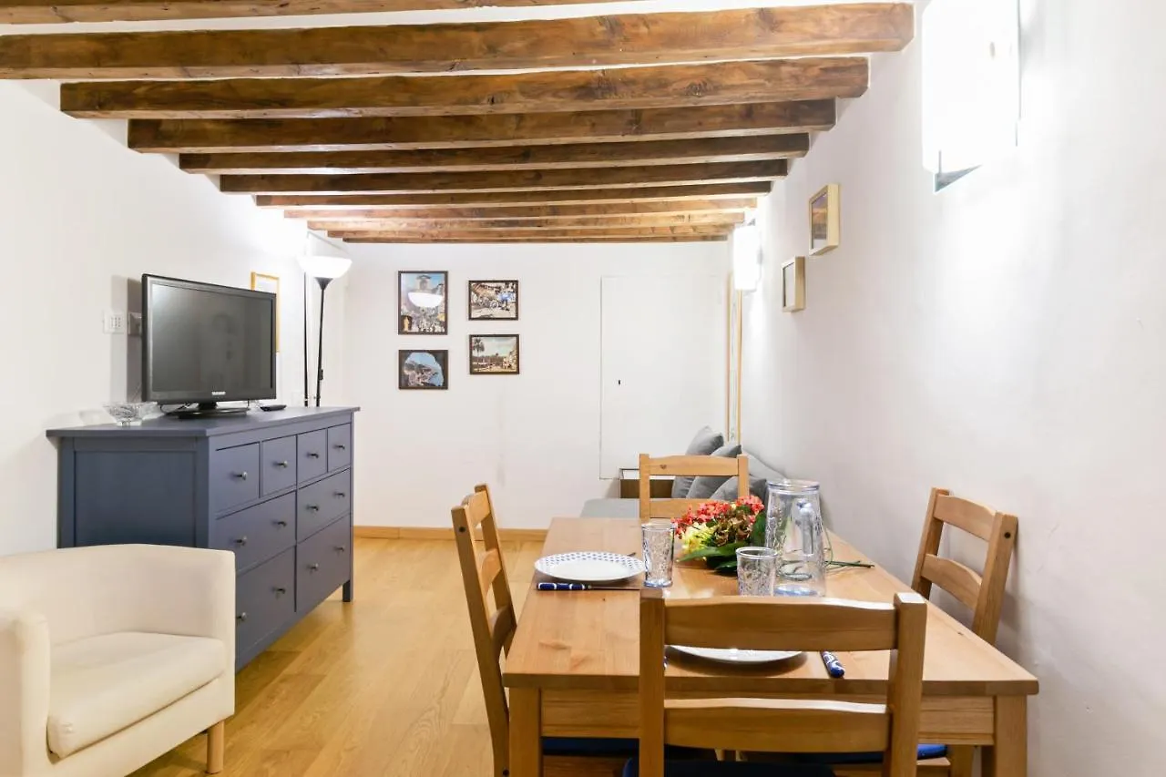 Giardino Bardini Cozy Apartment Firenze 0*,  Italia